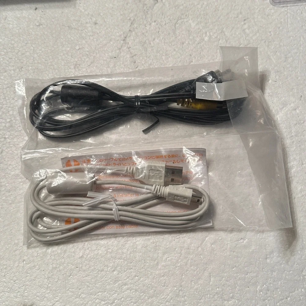Genuine Canon Power Shot Sync Data USB Cable Cord & AV Cable Cord
